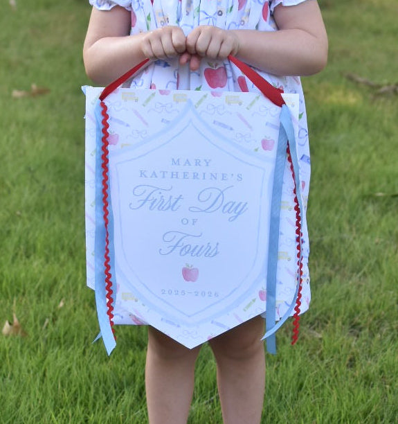 Large Back to School Sign in Solid Blue Scallop