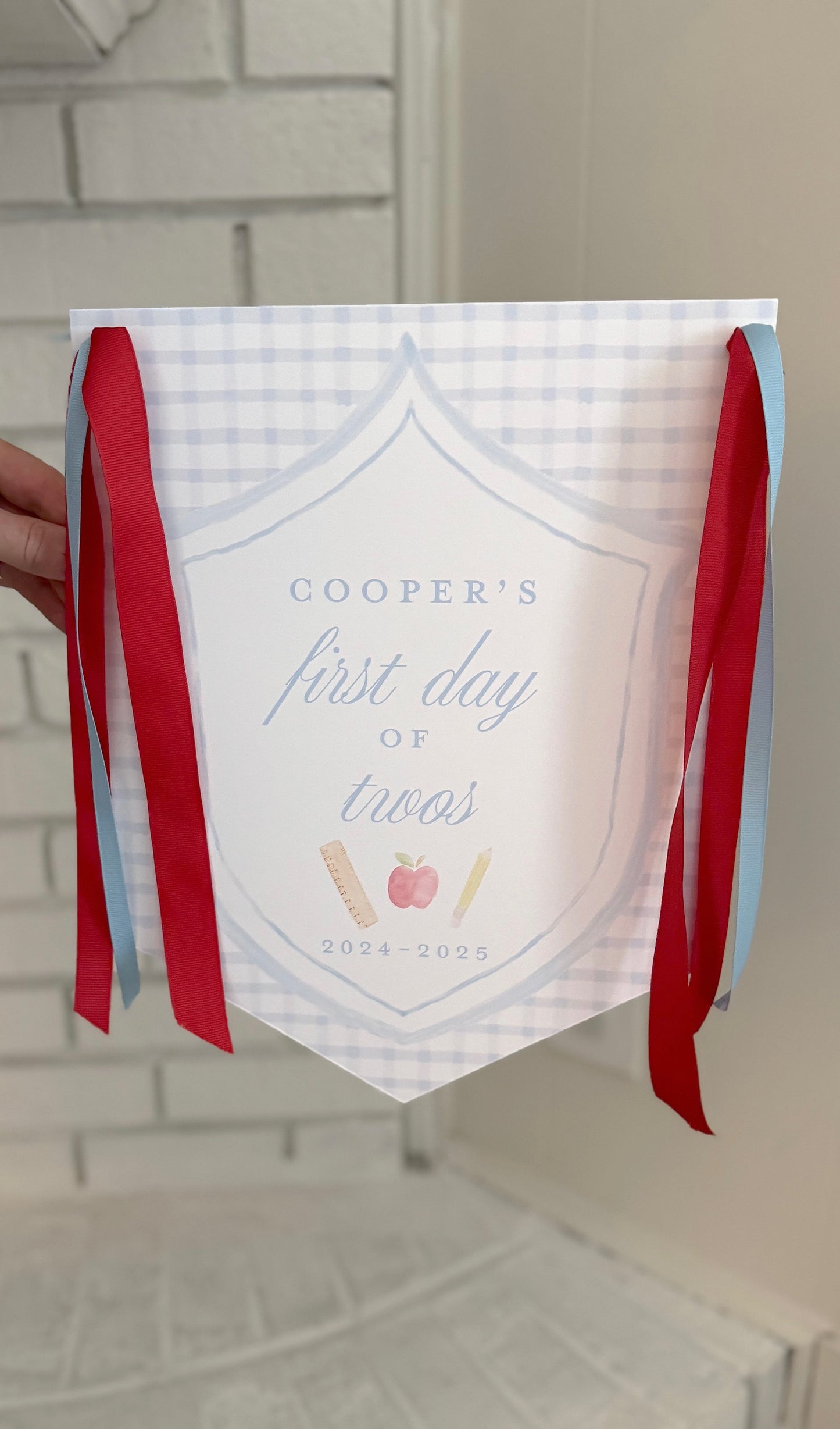 Large Back to School Sign in Solid Blue Scallop