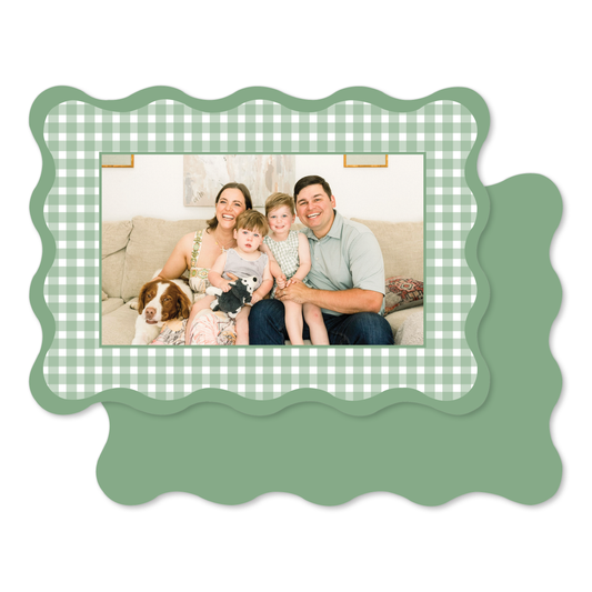 Wavy Edge Green Gingham Christmas Card in Landscape